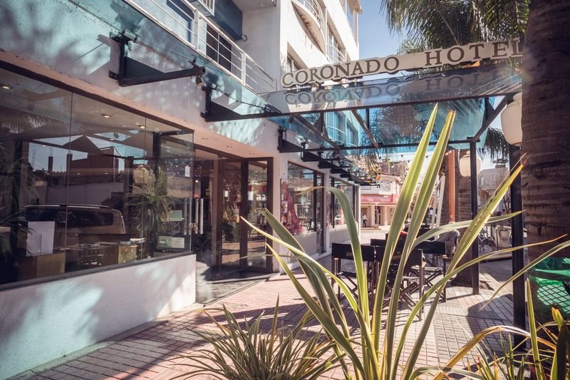 Entrada del hotel